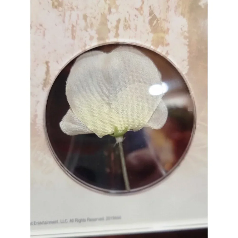 Limited Edition The Twilight Saga:  Breaking Dawn - Part 1 Wedding Photo with Mo - Picture 5 of 10